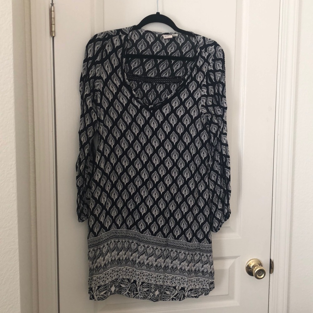 Roxy long sleeved dress